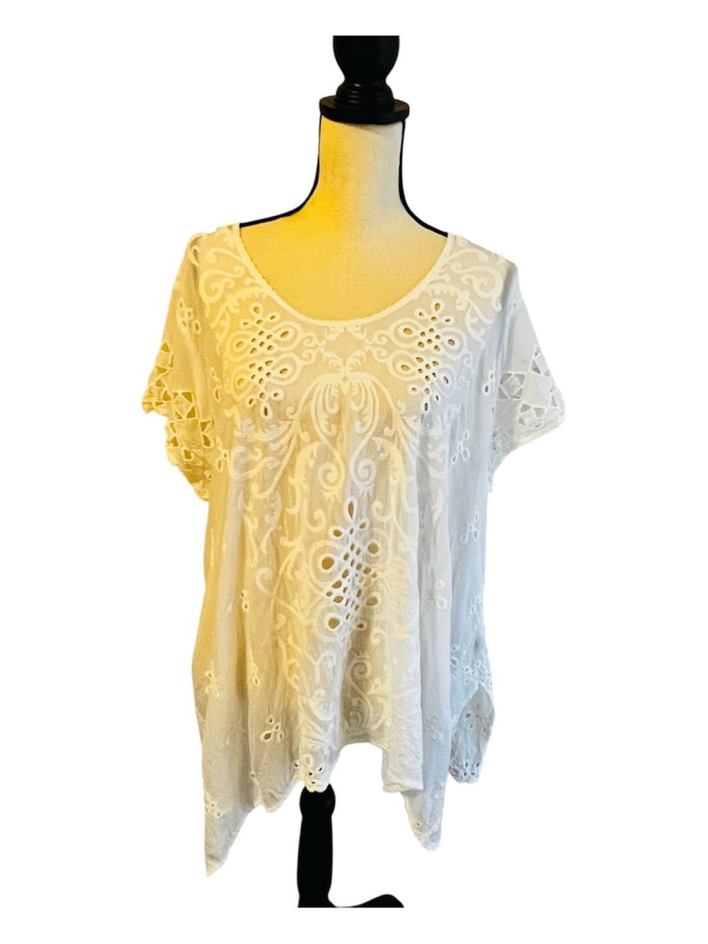 Johnny Was Wicktoria White Embroidered Eyelet Short Sleeve Tunic Top XL